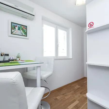 Sb No 2 * 杜布罗夫尼克