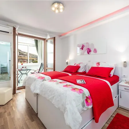 Sb No 2 Apartment *