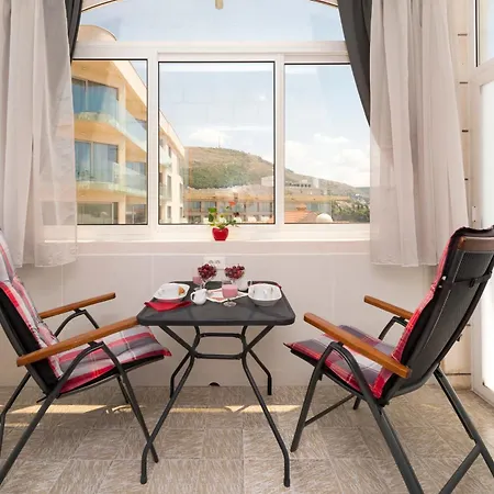 Apartament Sb No 2 *